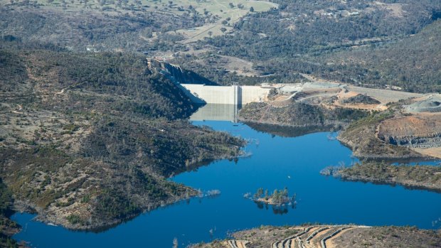 The ACT Government has welcomed the Auditor-General's recommendations to protect the lower Cotter Catchment after an earlier report cited a risk of "catastrophic failure".