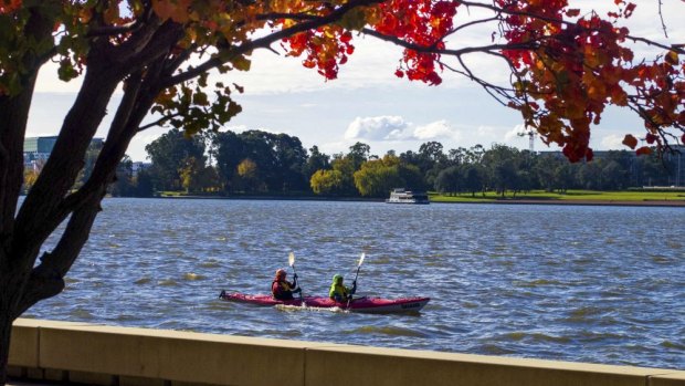 Canberra's winter is set to be warmer and drier than average. 