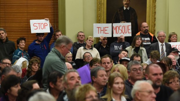 Police were called in to maintain order amid protests against the proposed mosque at a Bendigo council meeting in June.