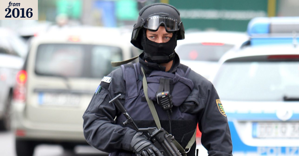 Islamic State suspects arrested in Germany passed for migrants