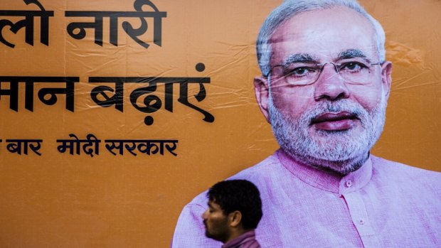 Indian PM candidate Narendra Modi, who boasted of being single, admits ...