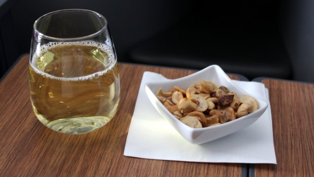 Korean Air Lines will stop serving peanuts.