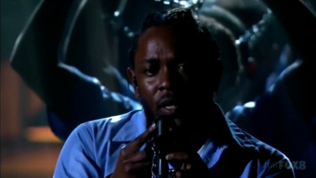 Kendrick Lamar pulled off one of the strongest performances at the Grammys yet.