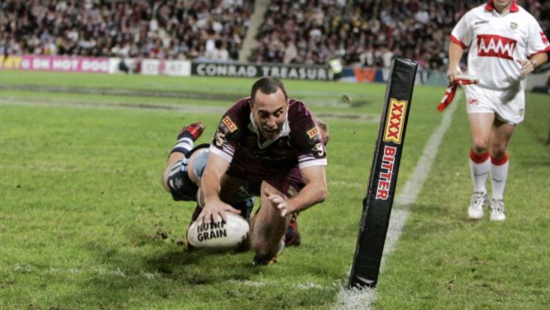 Adam Mogg scores for Queensland during game two of the 2006 State of Origin series at Suncorp Stadium.