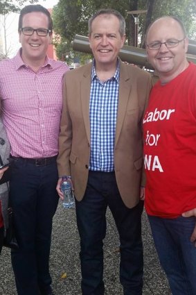 Barry Urban (right) with Labor leader Bill Shorten and Federal Labor member Matt Keogh. 