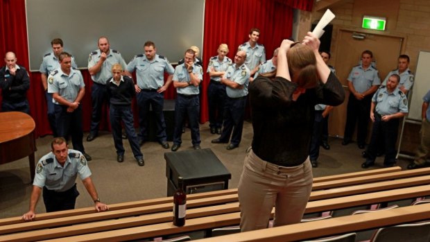 Training: Police officers at the four-day course.