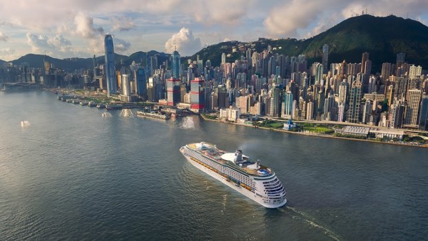 A city dense with cultural attractions, museums and great street food, Hong Kong is an ideal destination for a cruise or shore excursion.