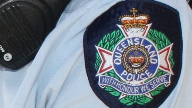 A policewoman has been punched in the face in a Queensland pub.
