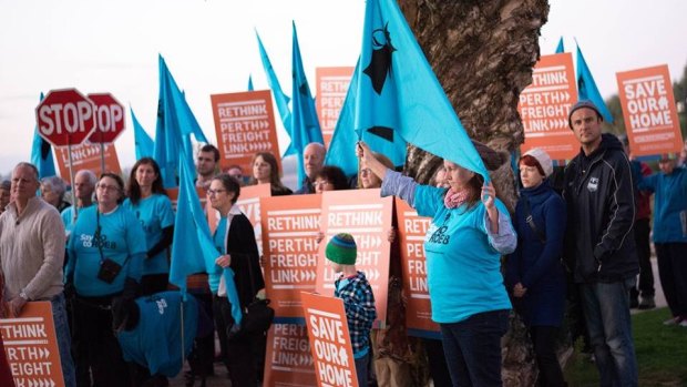 Conservationists want the Roe 8 development stopped. 