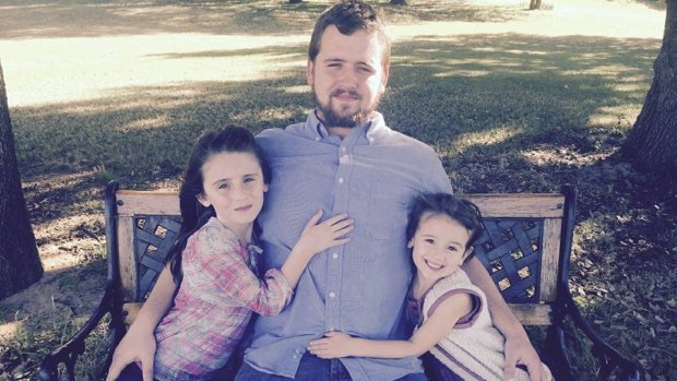 Daniel Shaver and his two daughters. 