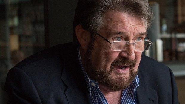 Crossbench senator Derryn Hinch used parliamentary privilege on Tuesday night to accuse the Brisbane school of lying to parents about the teacher.