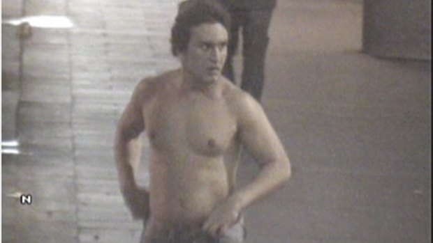 Final moments described: CCTV footage of Roberto Curti on the night he died.