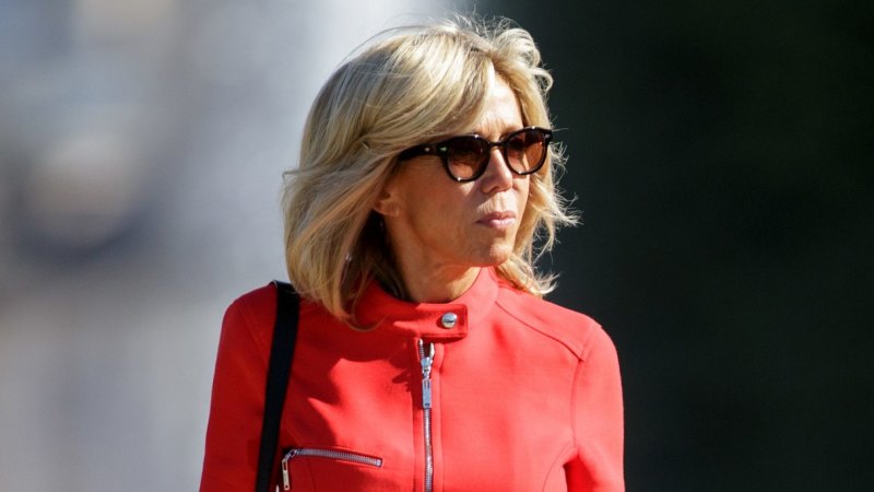 French President Emmanuel Macron S Wife Brigitte The Secret To Her Appeal