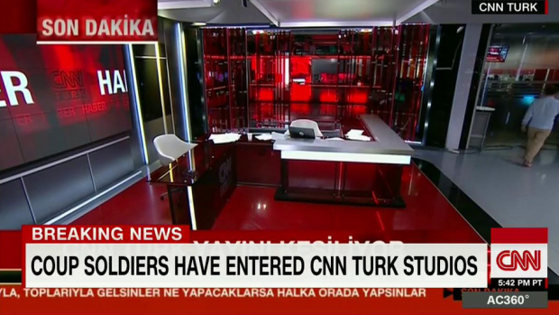 Soldiers have disrupted the CNN Turk broadcast.
