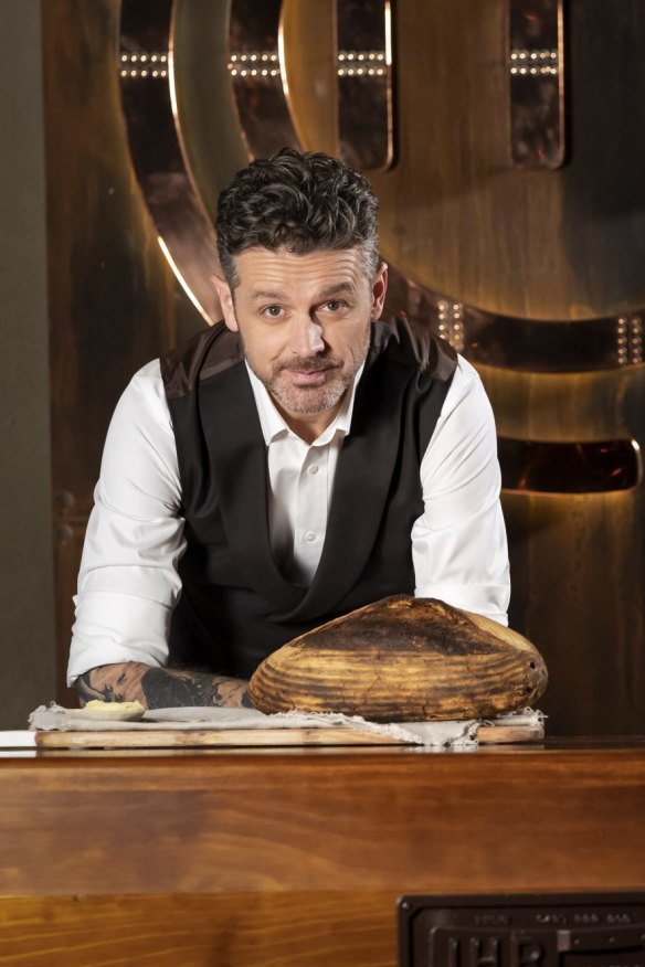 Jock Zonfrillo with his bread on the MasterChef set.