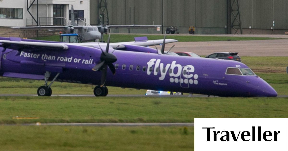 This is what happens when a plane's landing gear fails