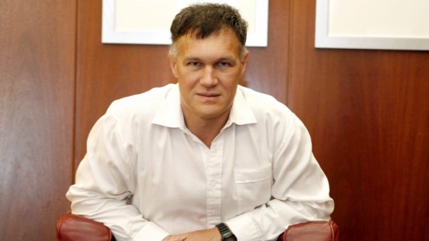 Allan Gray's managing director Simon Marais is hoping his Roc Oil campaign will trigger changes in ASX listing rules.