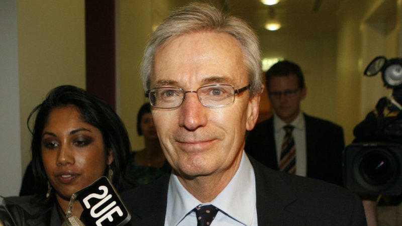 Minchin Enjoys Life As A Branch Member In Melbourne