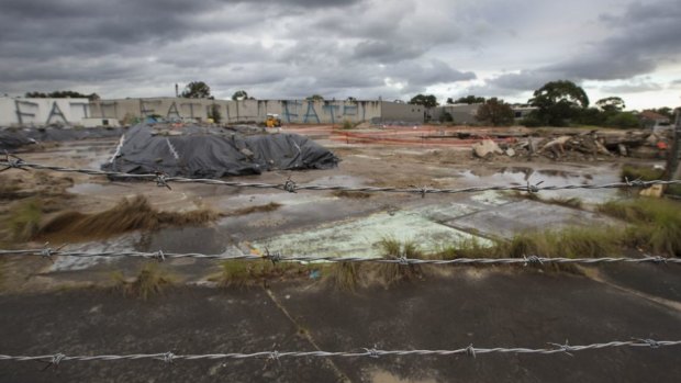 Agency cannot assure clean-up success: Heavily polluted Botany industrial site.