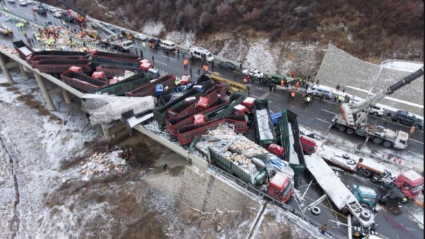 The mass pile-up on a Chinese highway left 17 people dead. 