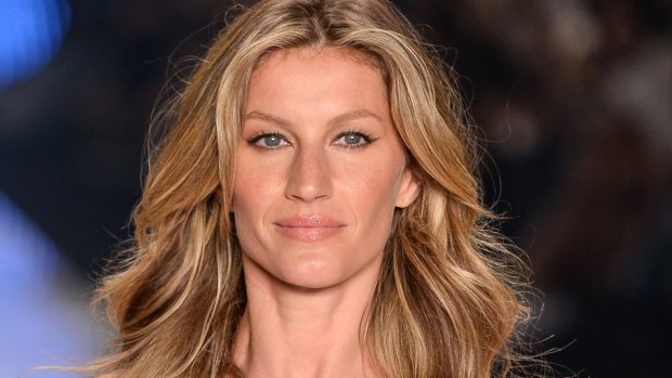 How much did Gisele Bündchen earn as Victoria's Secret Angel? The highest  paid in history