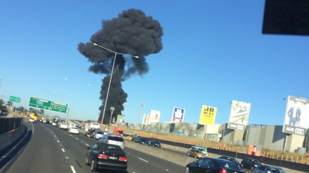 A large plume of black smoke can be seen near the DFO in Essendon.
