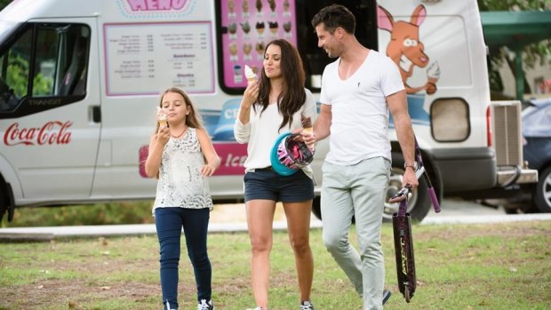 <i>The Bachelor</i> season three's Sam Wood with Snezana Markoski and her daughter Eve in during an episode of the show last year.