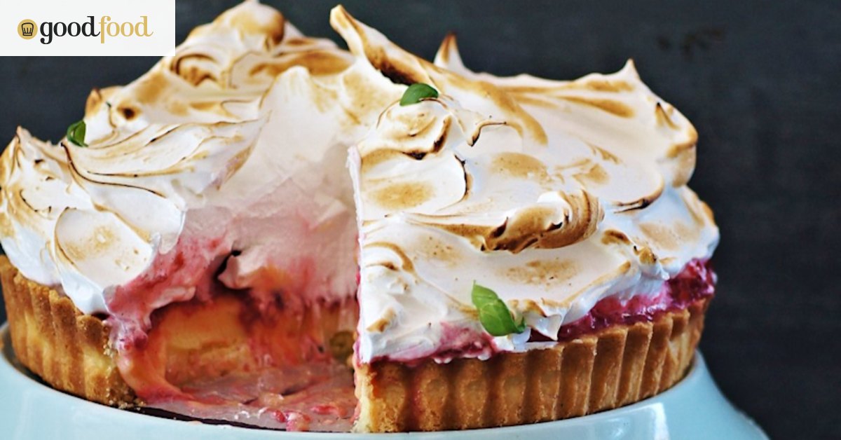 Lemon raspberry meringue pie