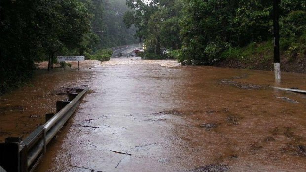 North Queensland is on flood watch, with heavy rain to dump up to 500 millimetres on some areas over the next few days.