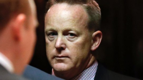 Sean Spicer says Trump knows exactly what he's doing on Twitter. 
