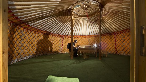 Nondescript Australian student in splendid Mongolian yurt, ANU.