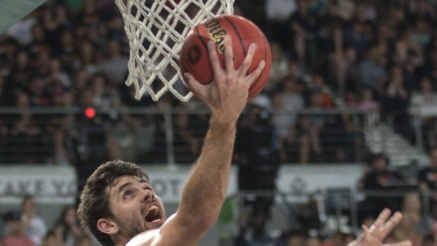 Taking aim: Todd Blanchard says Melbourne United want to shoot down the Hawks in Wollongong on Thursday night. 