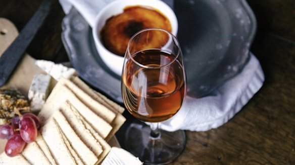 Mount Ashby Estate is a boutique vineyard and cafe.