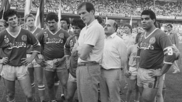 Wayne Bennet (centre) and Mal Meninga (right) after the Canberra Raiders lost the 1987 grand final to Manly.