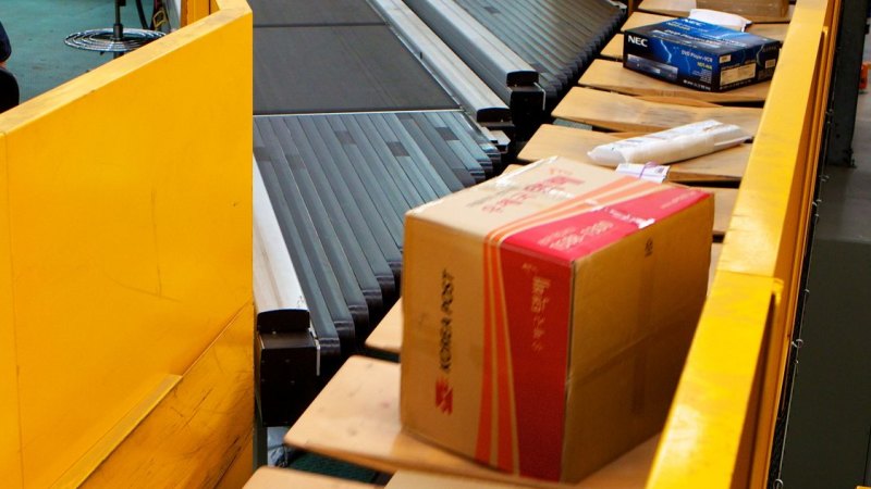 Australia Post Parcels Doing Laps Of Australia Before Delivery