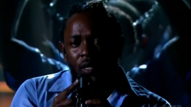 Kendrick Lamar pulled off one of the strongest performances at the Grammys yet.