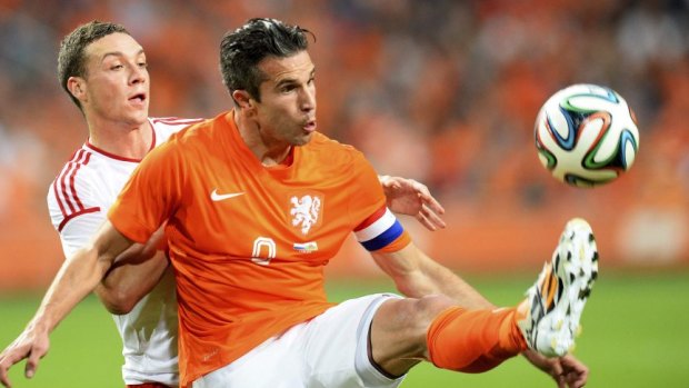 Dutch captain Robin van Persie picked up a groin injury in the friendly against Wales.