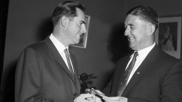 Jack Brabham (left) receives the Key to the City from Sydney Lord Mayor Harry Jensen on September 29,  1960.
