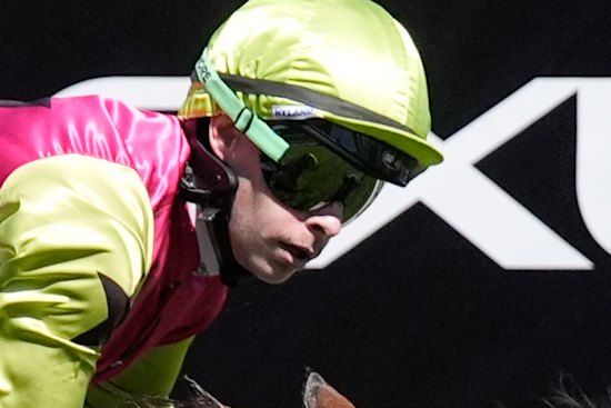 Warp Speed is pipped at the post by Knight’s Choice.