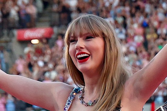 Taylor Swift performs at Melbourne Cricket Ground.