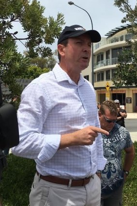 Labor leader Mark McGowan addressing locals about the fish kill in Rockingham on Saturday.