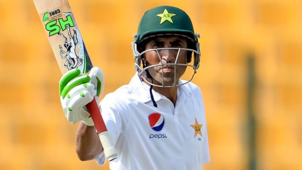 Only Younis Khan offered resistance to the pink-ball attack in Cairns. 