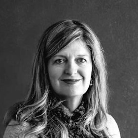 Born in New York City, Alexa Haslingden went to Stanford University and has decades of experience in the advertising industry.