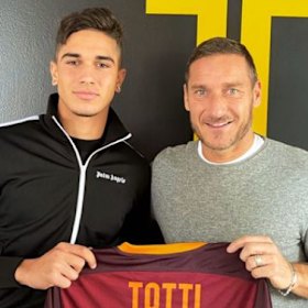 Cristian Volpato with Italy and Roma legend Francesco Totti, his ex-agent.