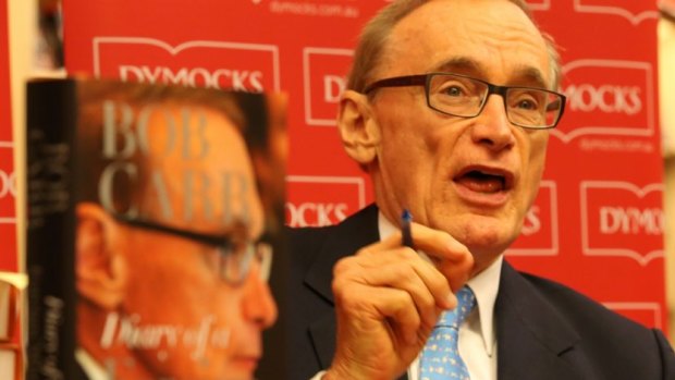 Julian Assange said former foreign affairs minister Bob Carr lied about the level of consular assistance offered to the WikiLeaks founder.