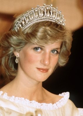 Diana, Princess of Wales wears the Cambridge Lover's Knot tiara