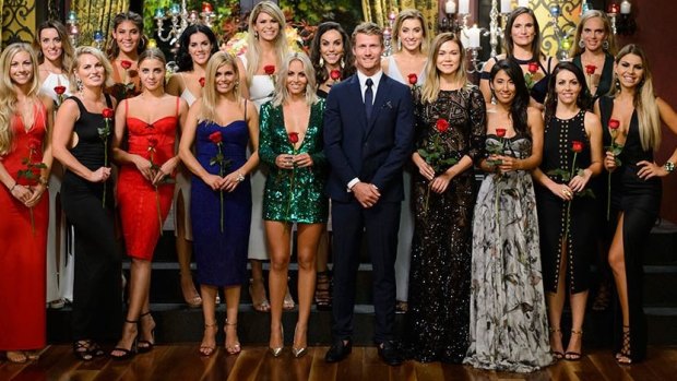 Last year's Bachelor Richie Strahan with contestants.