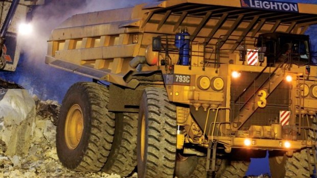 One man is dead and another is seriously injured after an explosion at the Dawson Coal Mine.