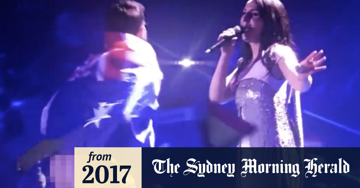 Tick Frem ulækkert Eurovision streaker drapes himself in Australian flag