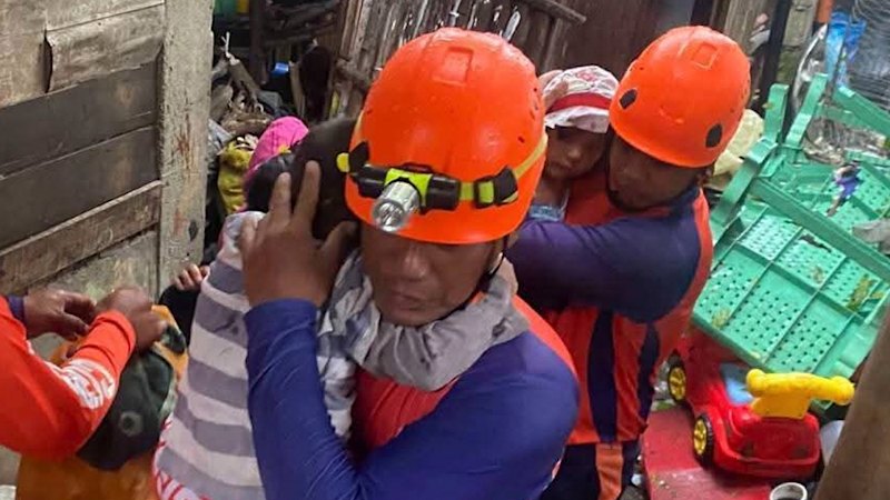 One million evacuated as super typhoon slams Philippines, killing two